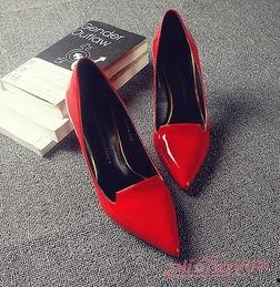 今日头条新款女鞋图片,今日头条新款女鞋，引领时尚潮流风向标