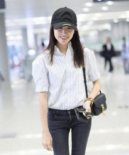 明星 紧身牛仔,紧身牛仔演绎时尚魅力