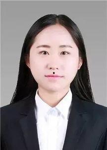 云南女网红邓,从田间地头到网络红人的蜕变之路