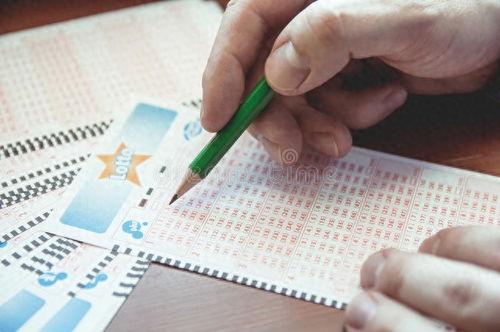 今日头条领取100奖励,开启财富增长之旅！