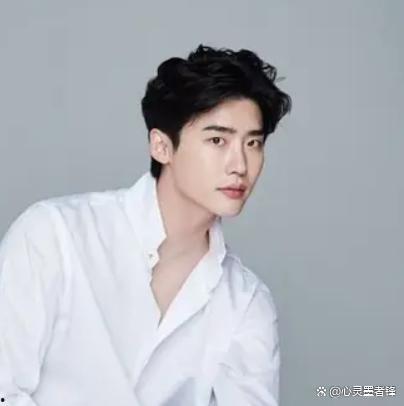 韩国男明星酒窝,酒窝明星的独特风采