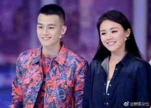 娱乐圈爆料恋人,明星情侣甜蜜曝光，恋情疑曝光！